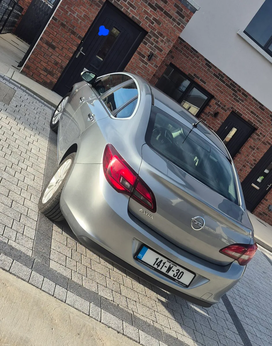 141 OPEL ASTRA 1.2 DIESEL NCT & TAX - Image 4