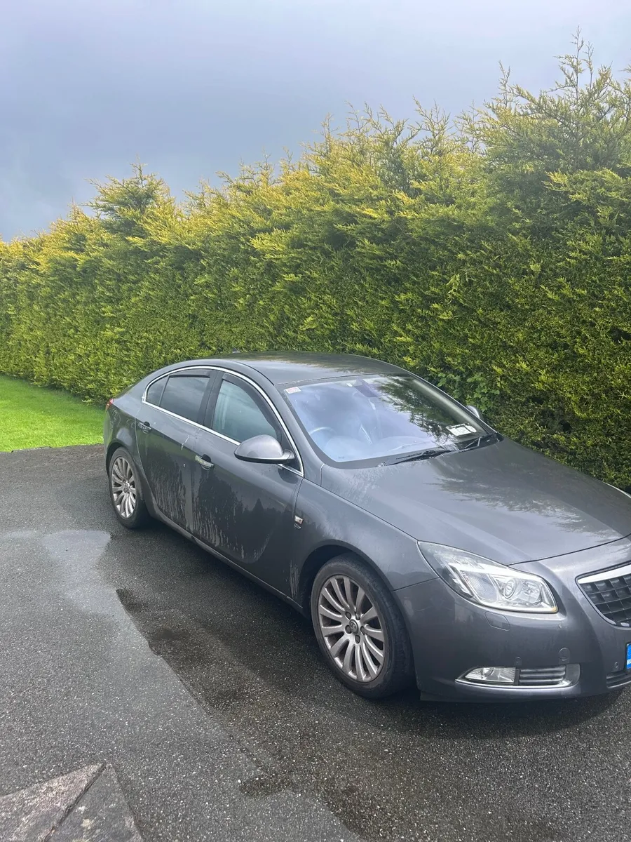 Vauxhall Insignia 2011 - Image 1