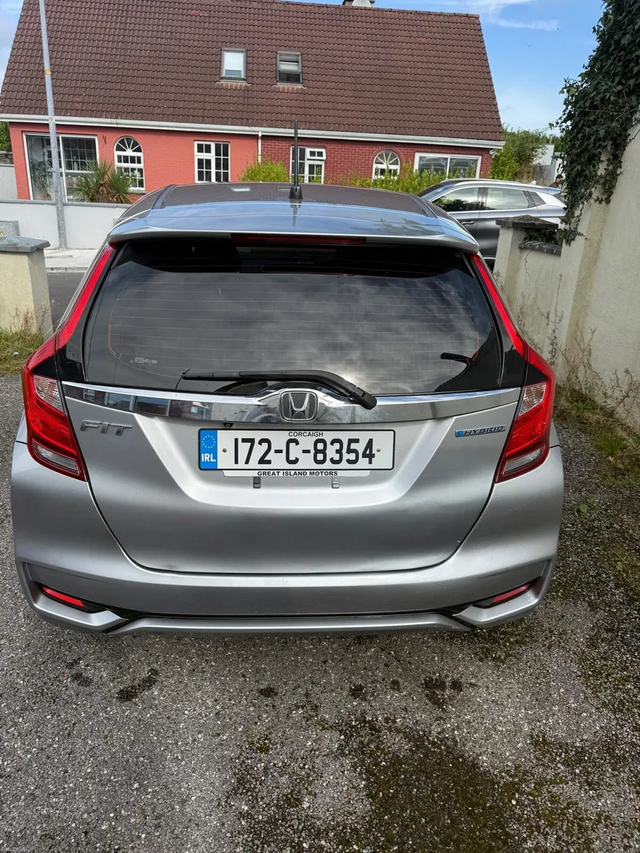 Honda Fit Hybrid - Image 4