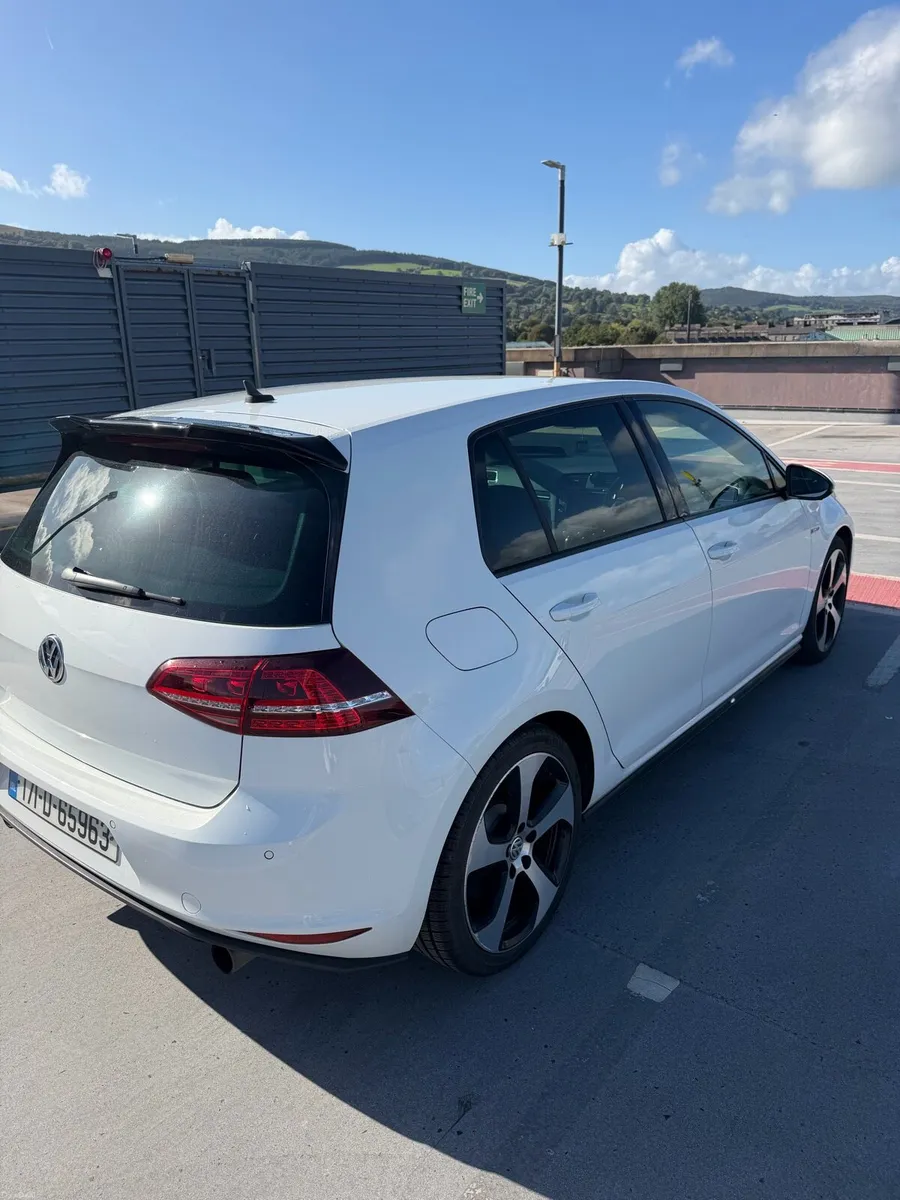 Volkswagen Golf GTI MK7 2.0L Petrol - Image 6