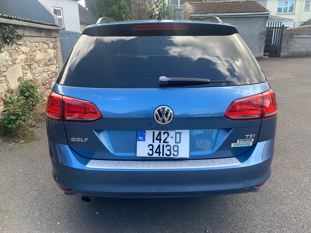 VW Golf low Kilometres - Image 3