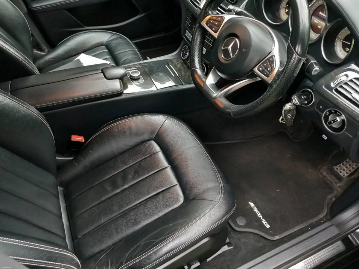 mercedes cls amg 171 new model as new cond - Image 6