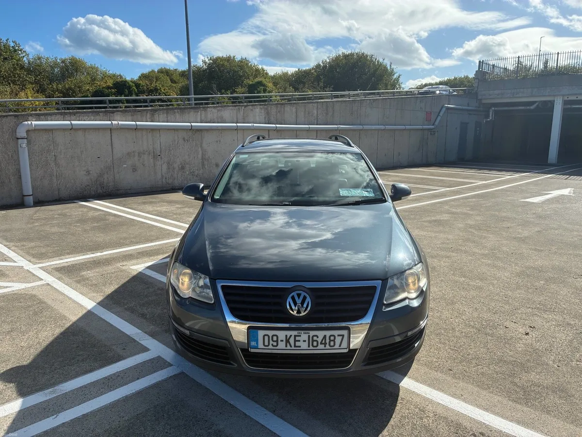 2009 VW Passat highline - Image 3