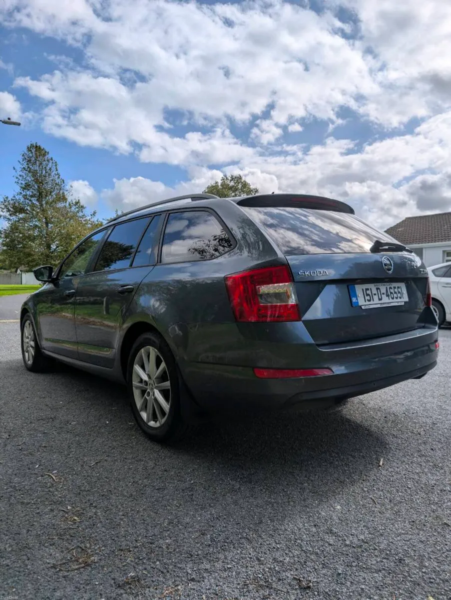Skoda Octavia 2015 Estate - Image 3