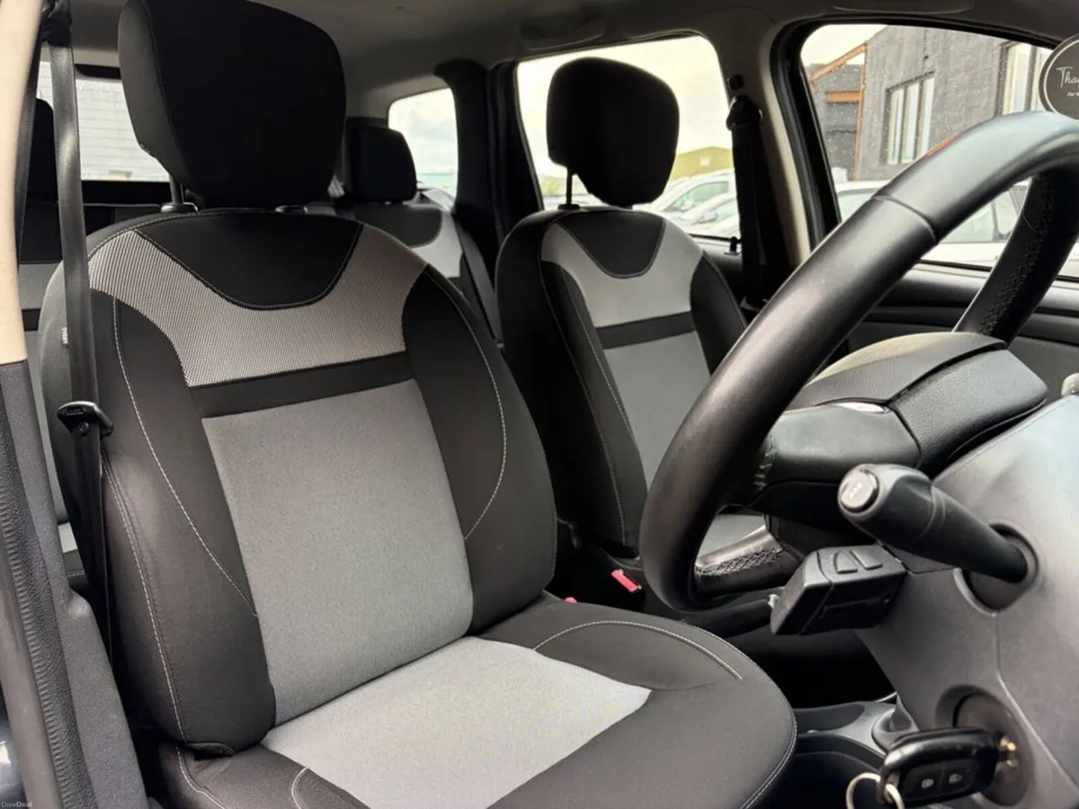 Dacia Duster Signature 1.5DCI 110BHP 5DR - Image 5