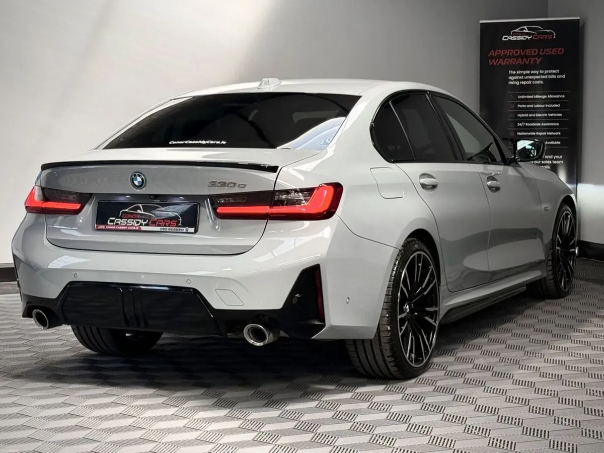 BMW 3-Series 330E M-SPORT // BROOKLYN GREY // FULL - Image 6