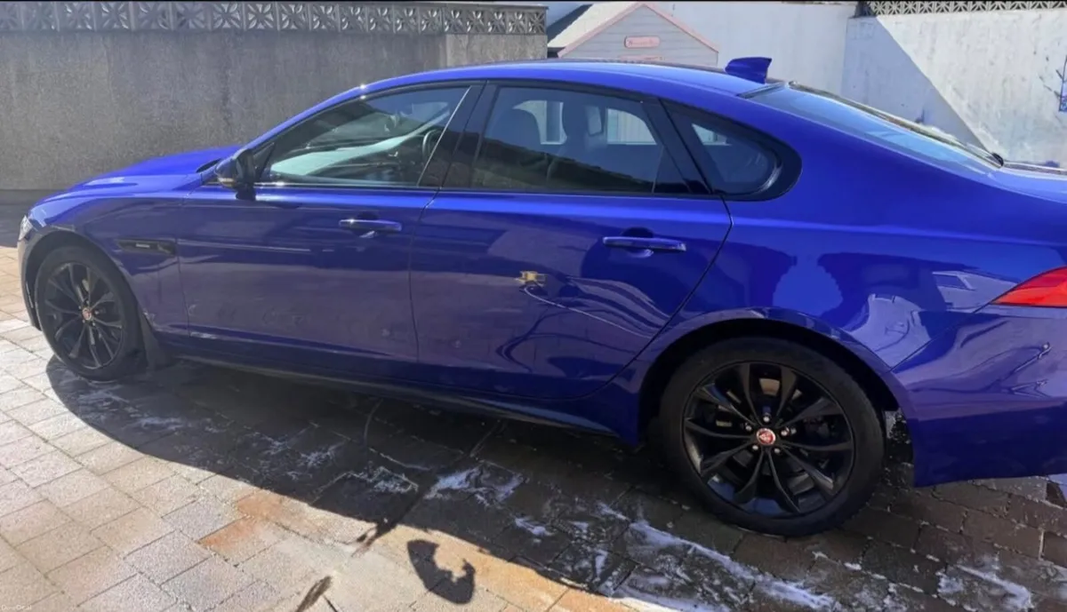 Jaguar XF 2018 - Image 3