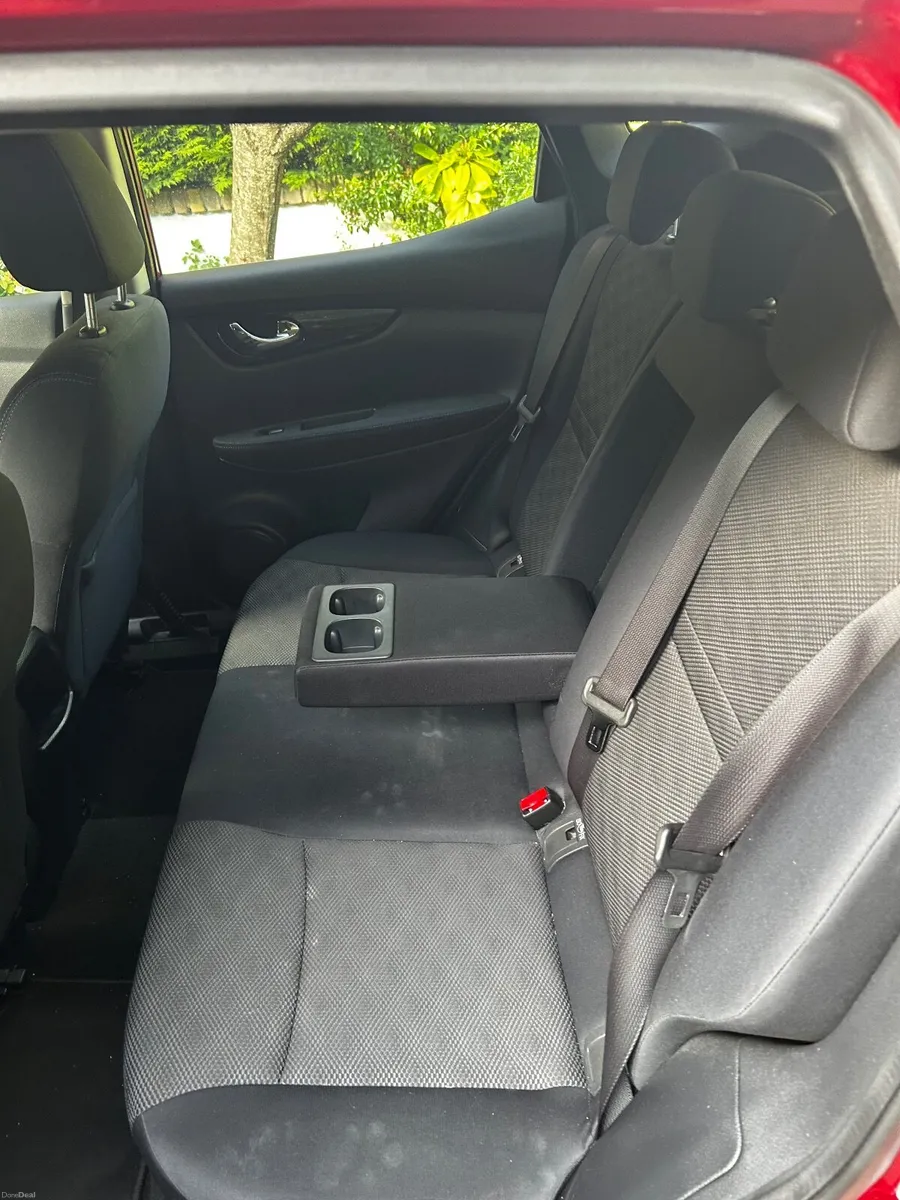 Nissan Qashqai 2015 - Image 5