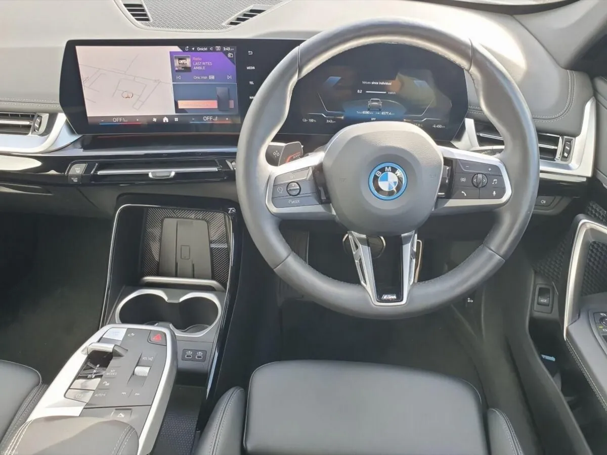 BMW iX1 eDrive20 M Sport - Image 5
