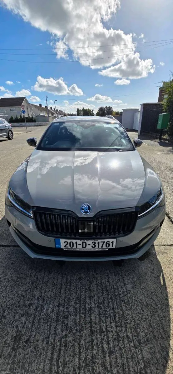 Skoda Superb Sportline - Image 5