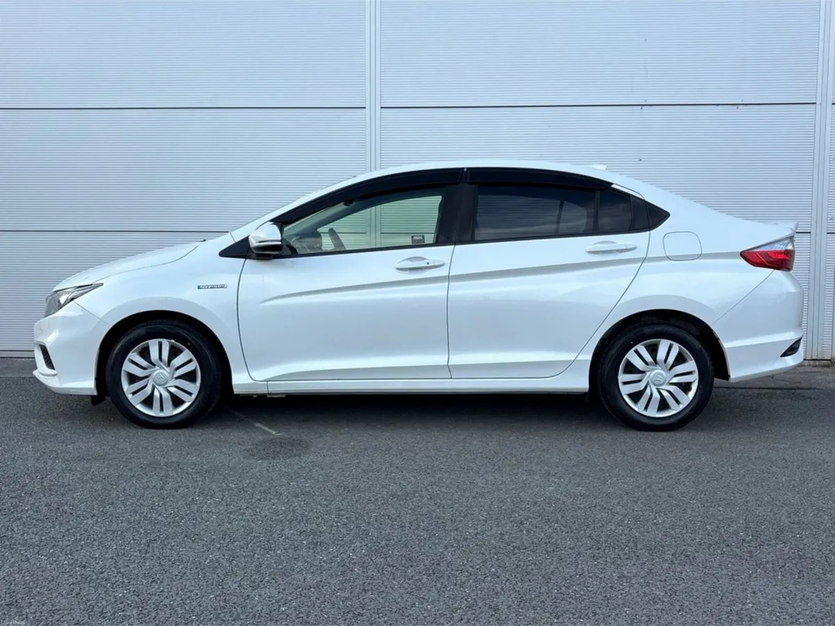 Honda Grace 1.5 Hybrid AUTO (1208139) - Image 5
