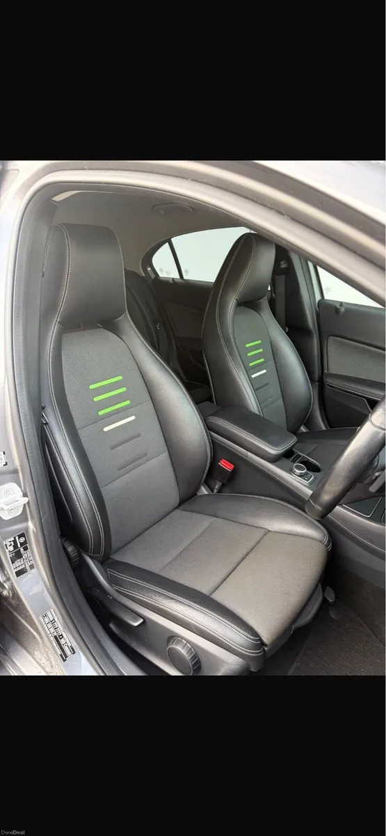 Mercedes 180d - Image 6