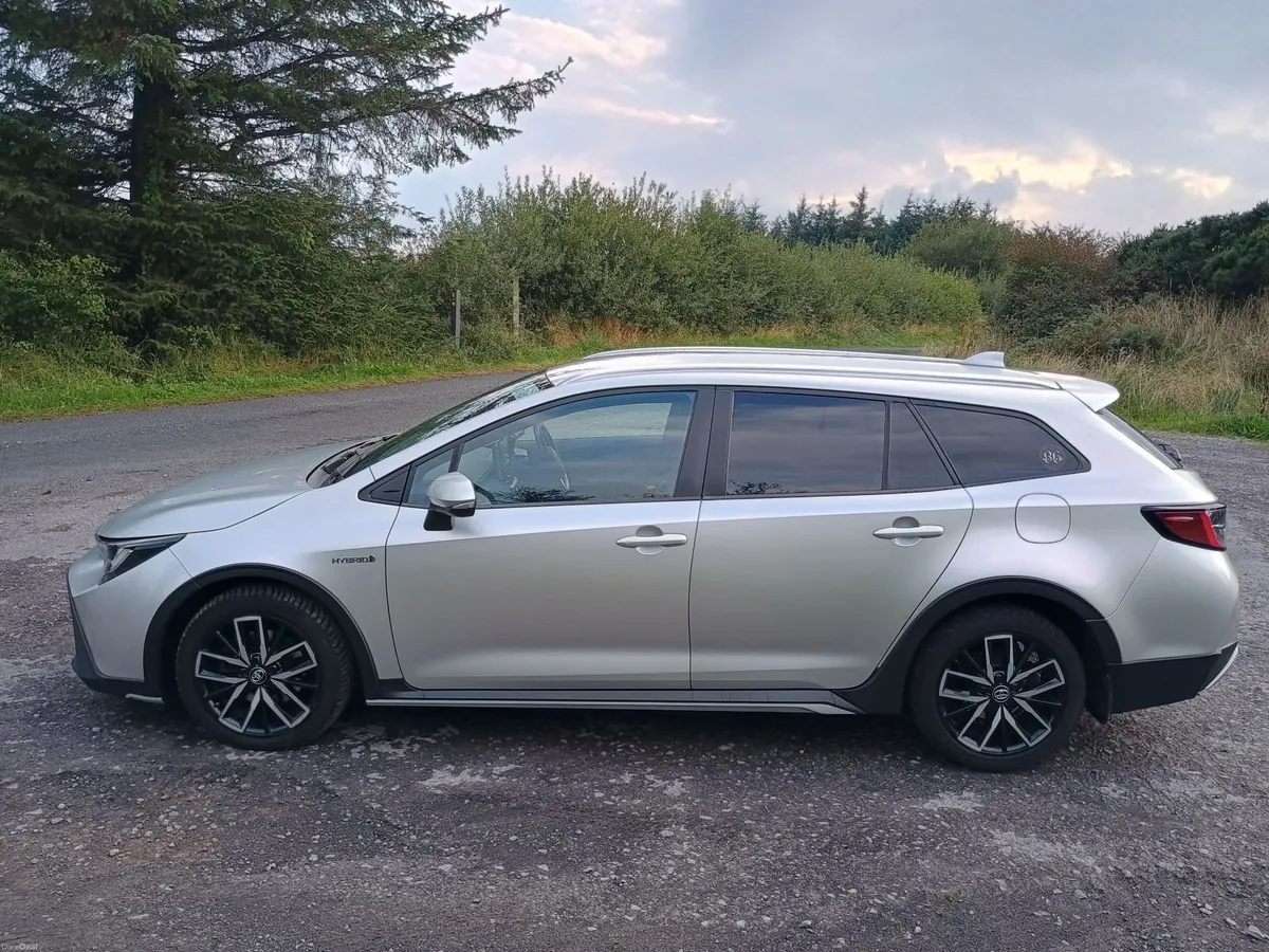 Toyota Corolla Trek Touring - Image 3