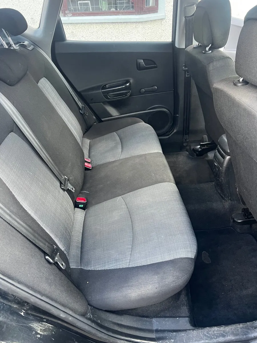 Kia Ceed 2011 - Image 5