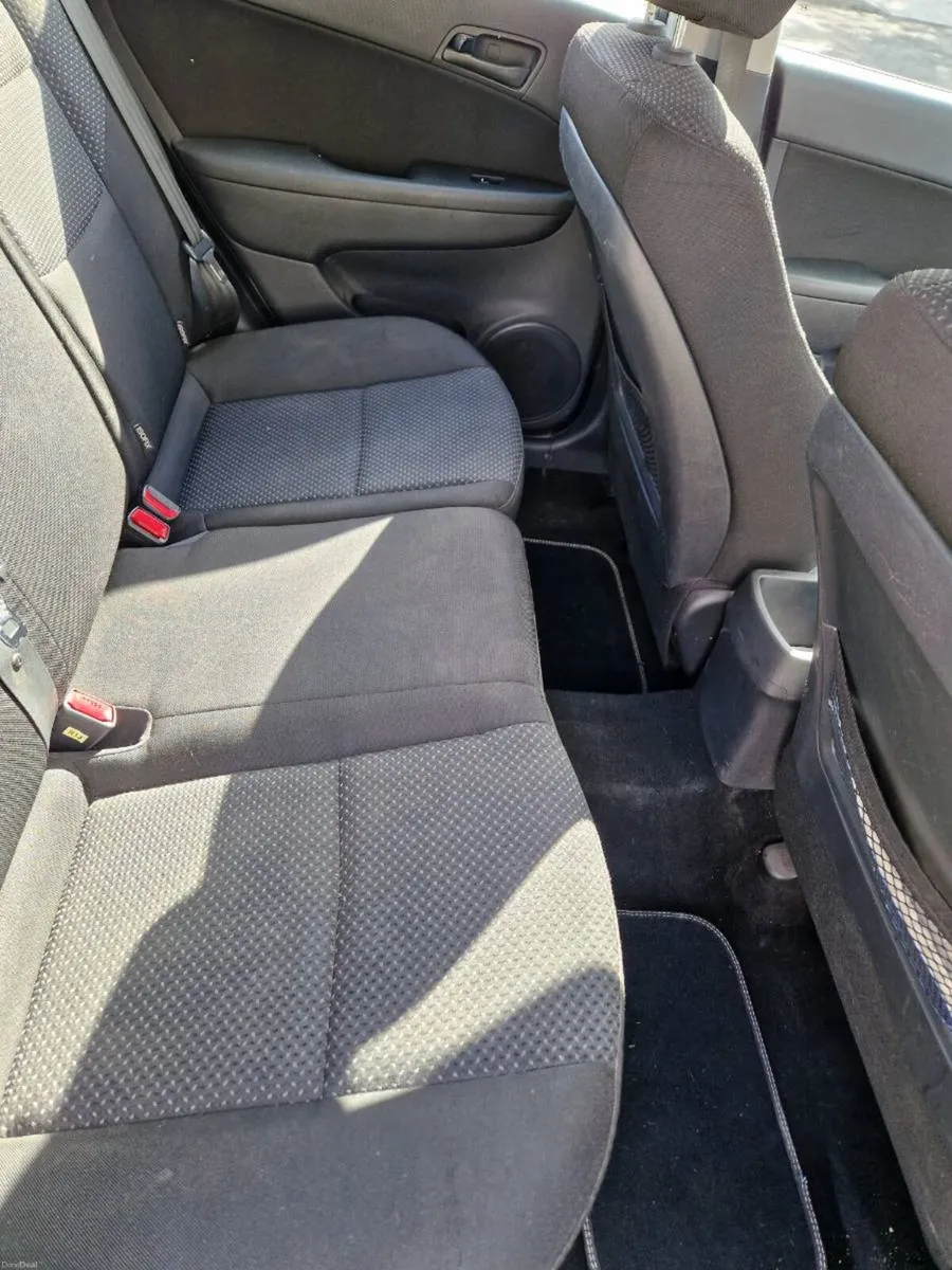 Hyundai i30. NCT Aug 2027, low tax - Image 3