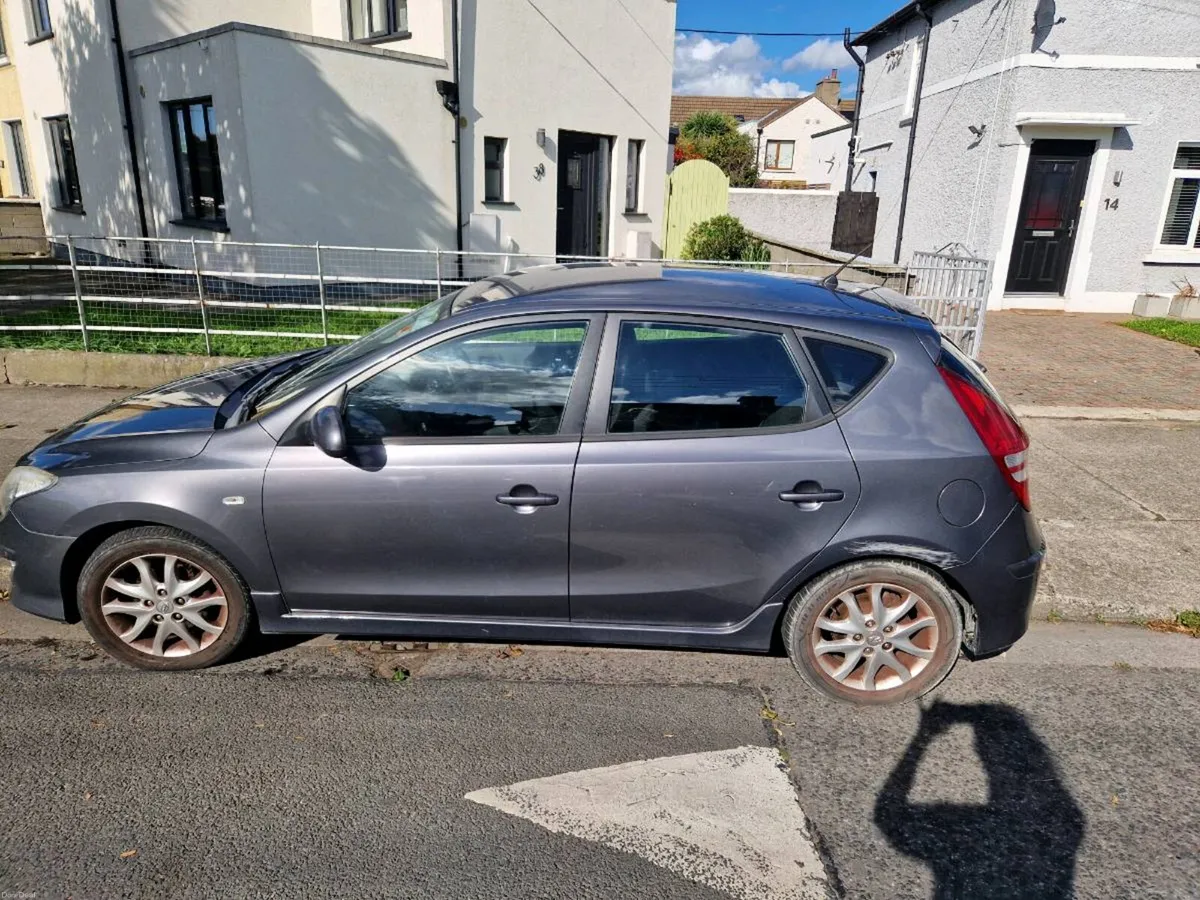 Hyundai i30. NCT Aug 2027, low tax - Image 5