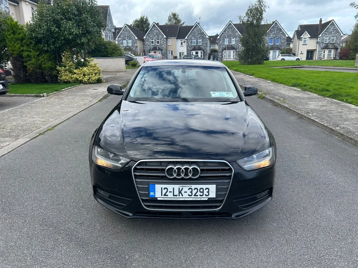 2012 Audi A4 sport very high spec model 2.0 TDI - Image 3