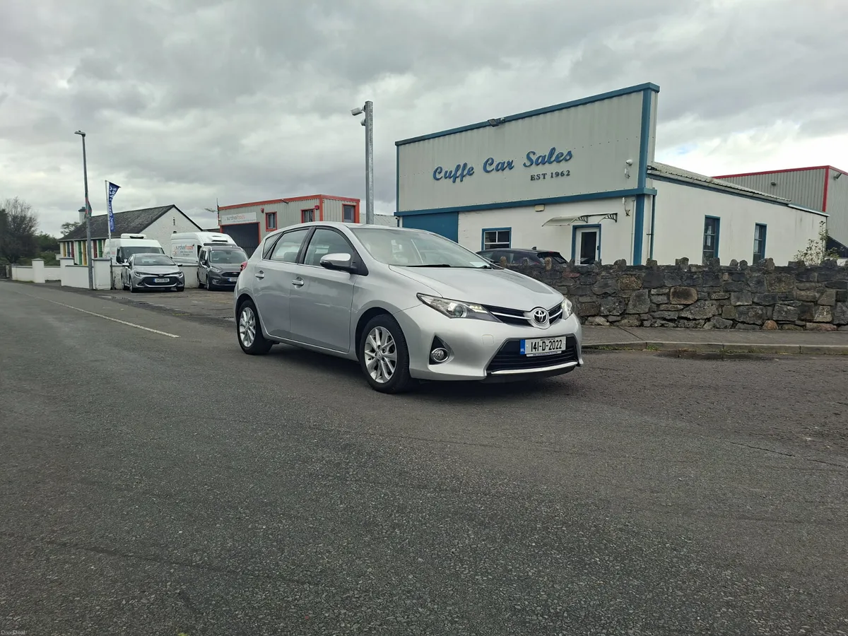 2014 Toyota Auris 1.4D4D Luna Auto - Image 1