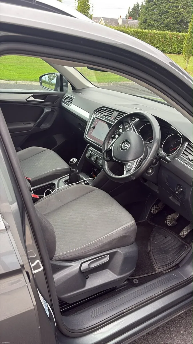 Volkswagen Tiguan 2019 - Image 4