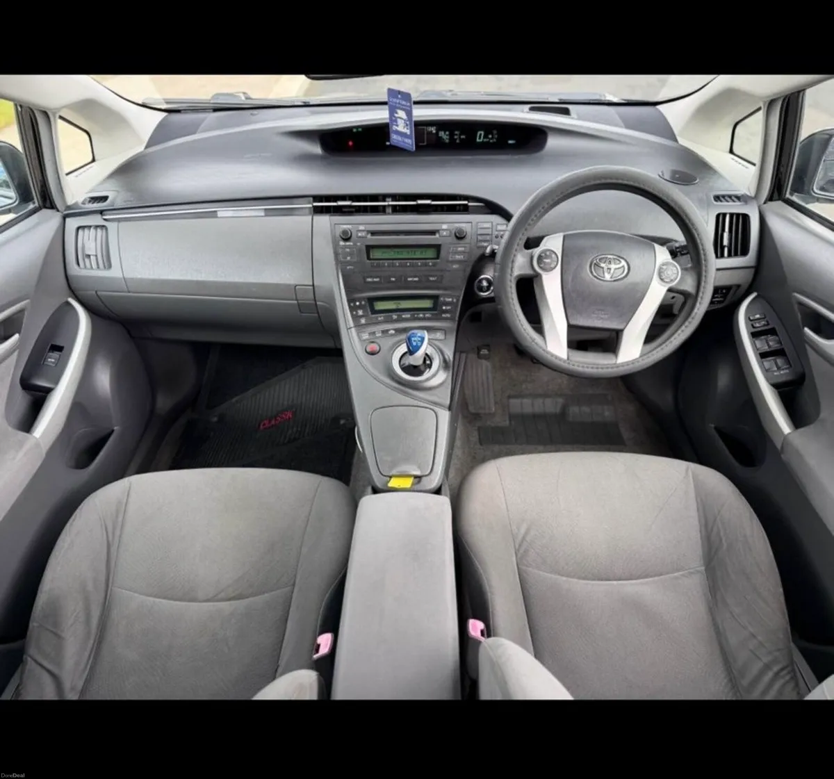 Toyota Prius - Image 2