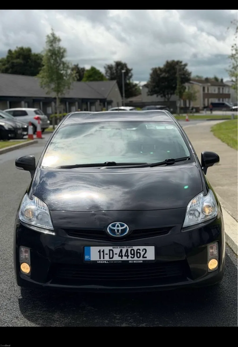 Toyota Prius - Image 6