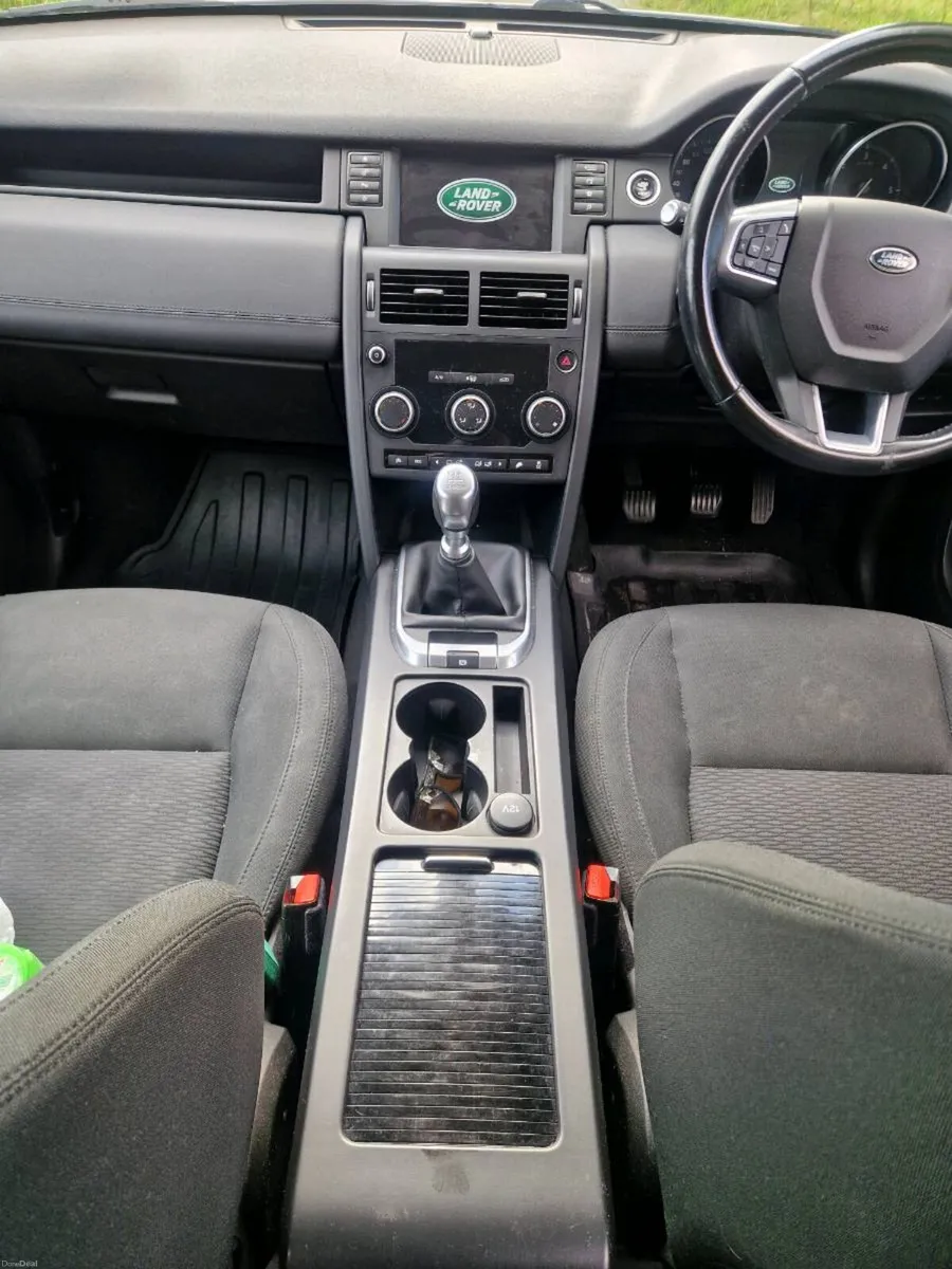 2018 DISCOVERY SPORT 7 SEAT LOW MILEAGE - Image 5