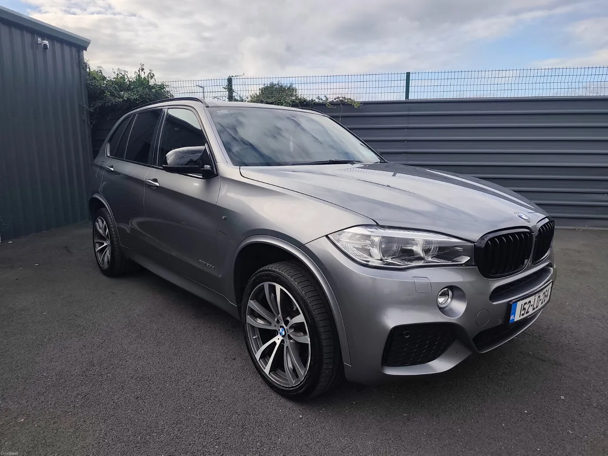 BMW X5 30D M SPORT 5 SEAT UTILITY WITH VAT 2015 - Image 2