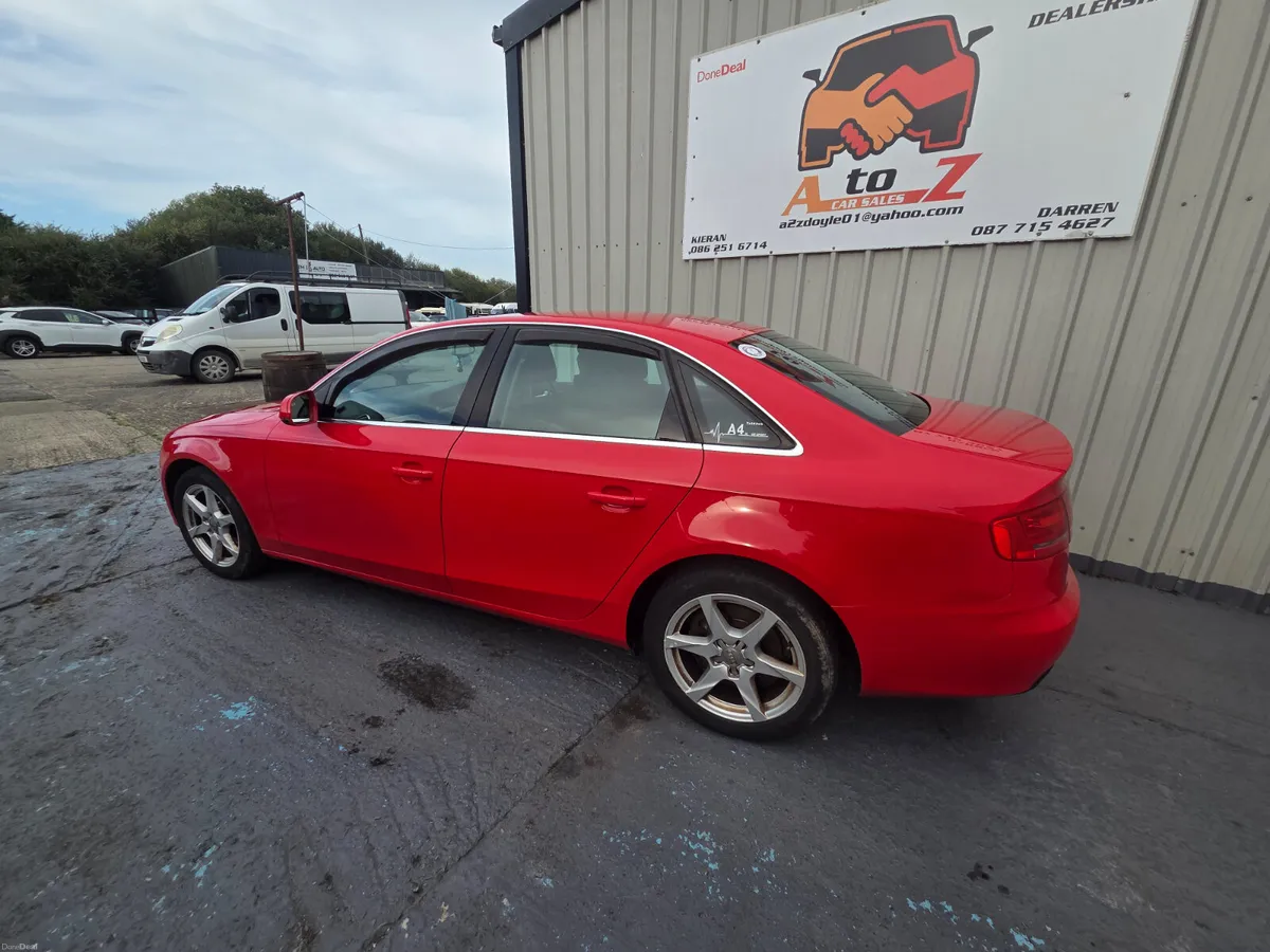 Audi A4 2010 - Image 6
