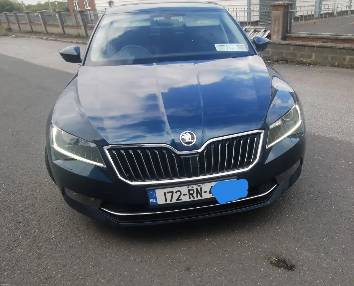 Skoda Superb 2017 /172 Reg - Image 3