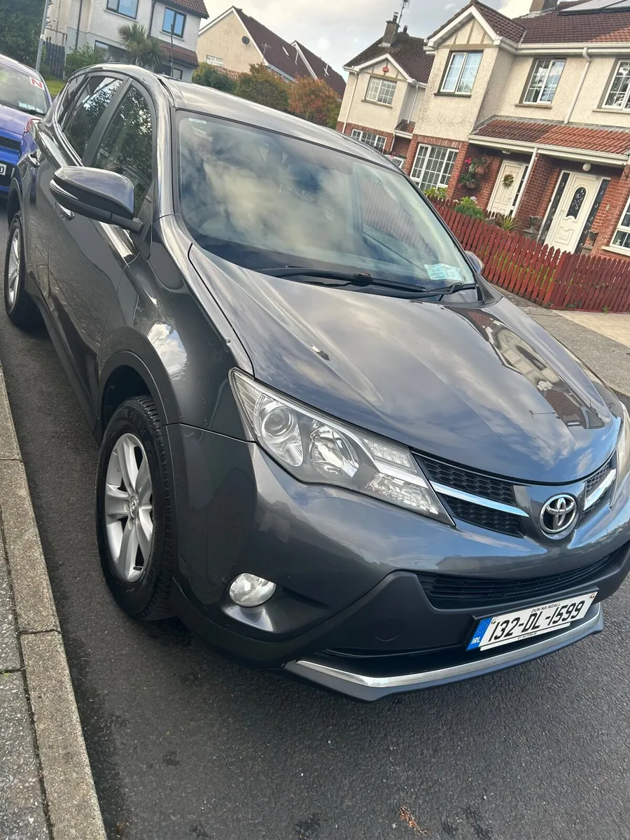 Toyota RAV4 2013 - Image 2