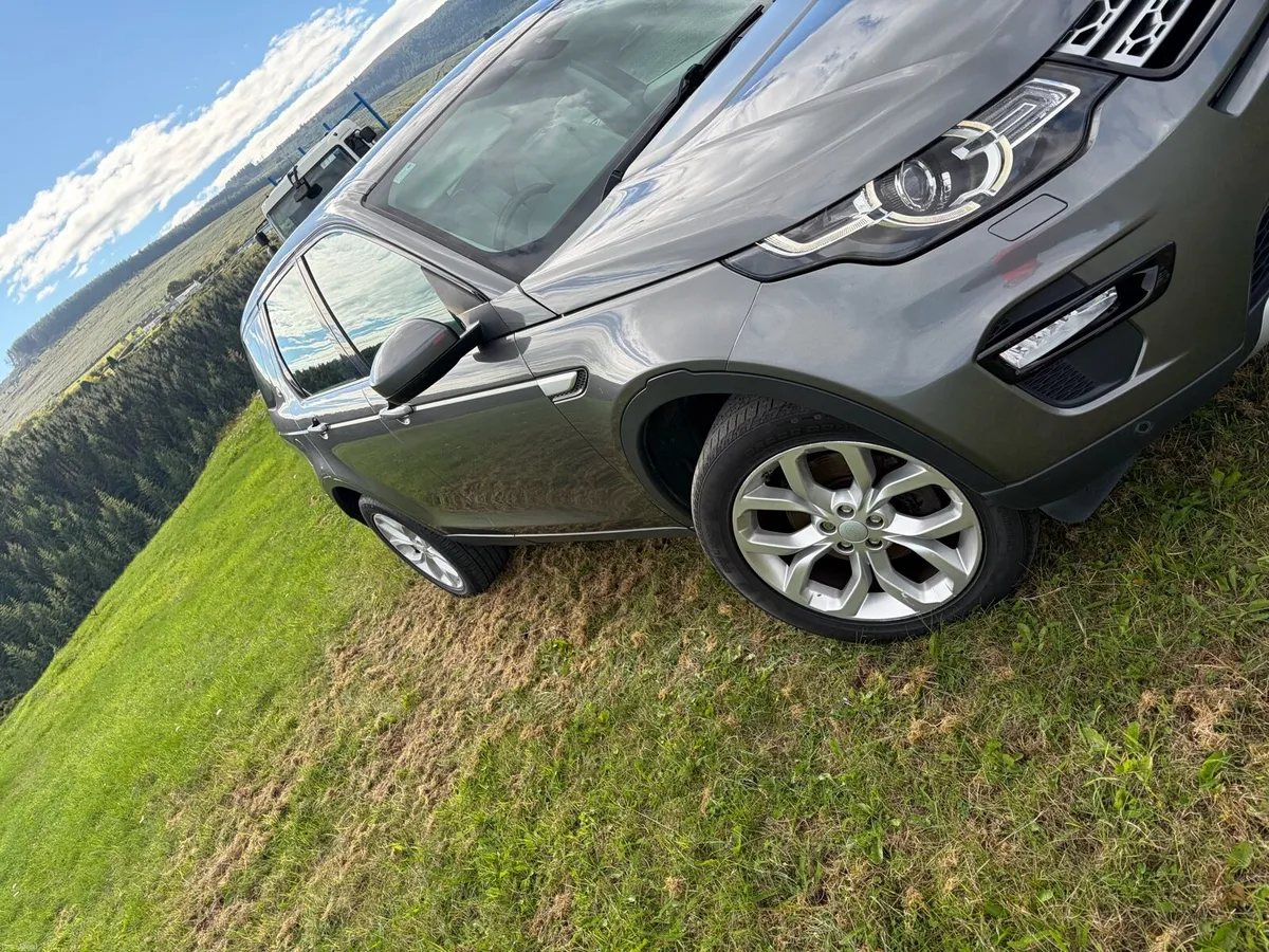 Land Rover Discovery Sport - Image 6