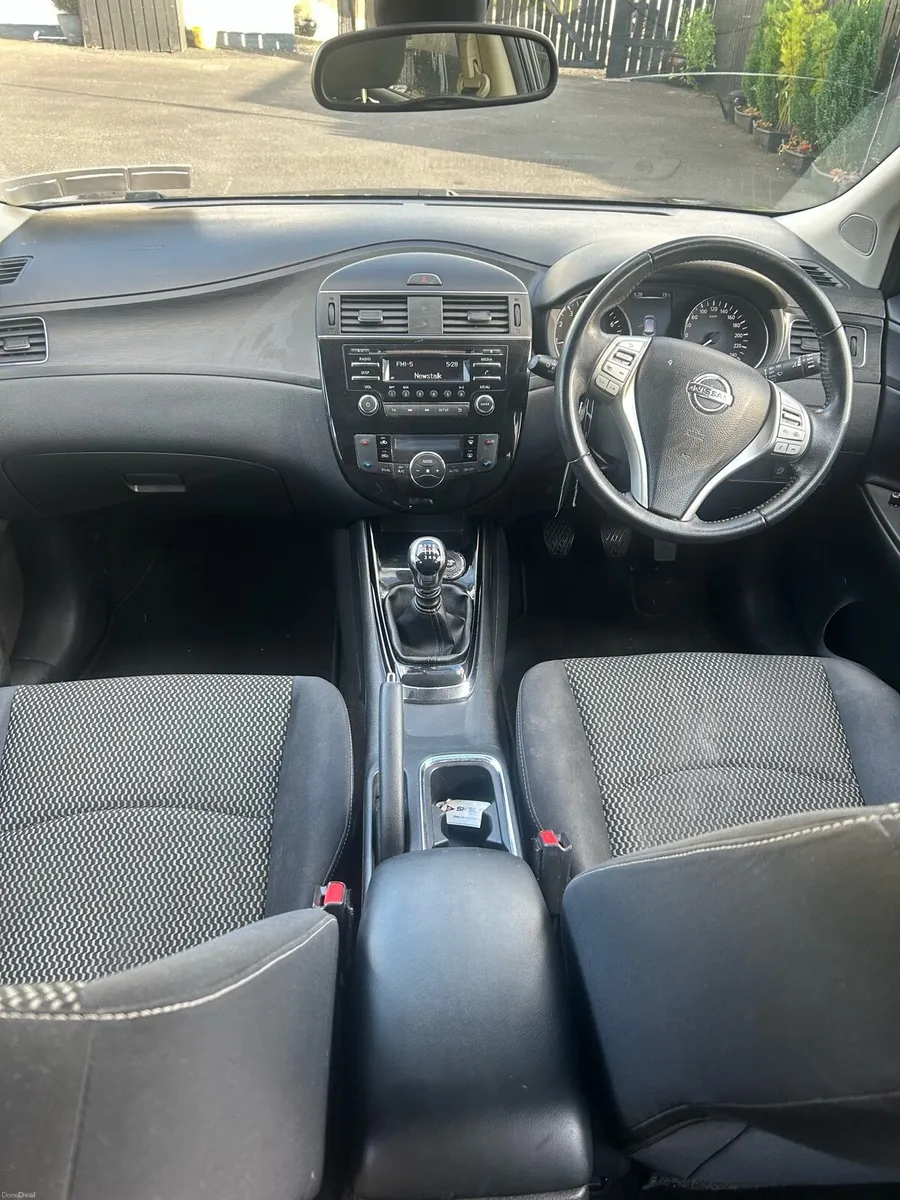 Nissan Pulsar 1.2 petrol low km - Image 6