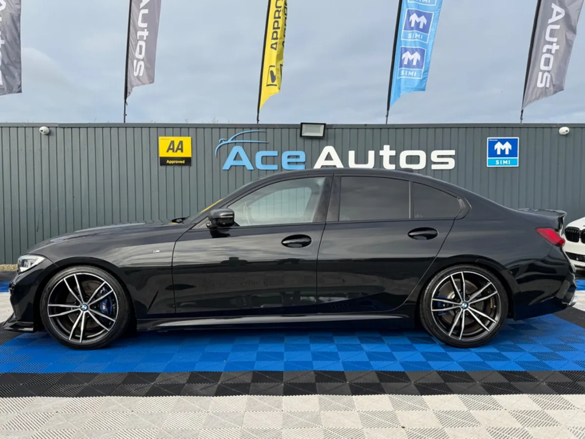BMW 3-Series 330I - M-SPORT - 2.0L PETROL - AUTO - - Image 4