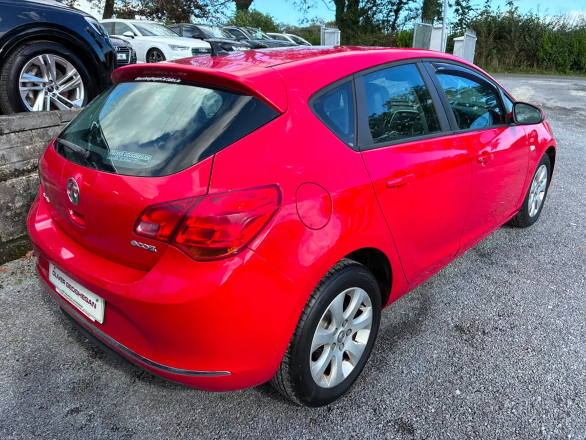 Opel Astra 1.7 CDTI ECOFLEX EXCLUSIVE - Image 2