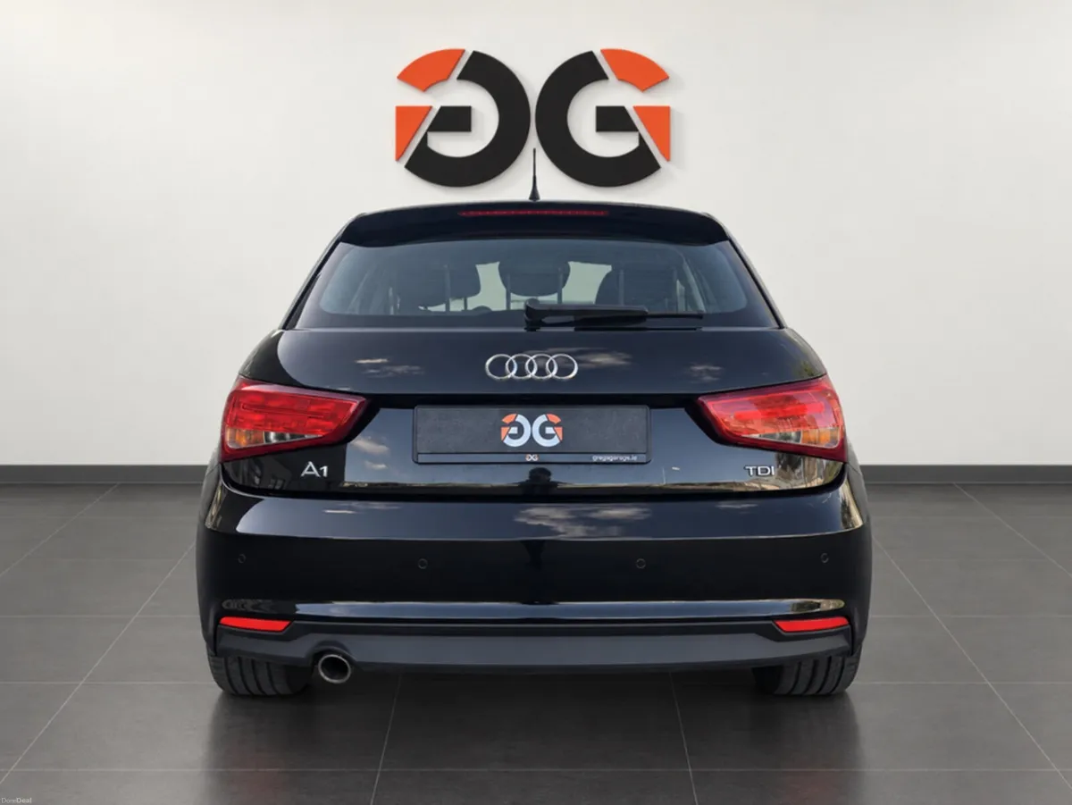 Audi A1 SPORT NAV TDI SPORTBACK - Image 4