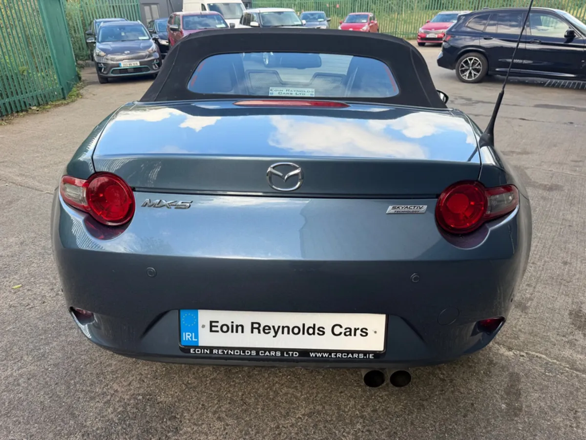 Mazda MX-5 1.5 ROADSTER GT 2DR LOW KMS!! - Image 5
