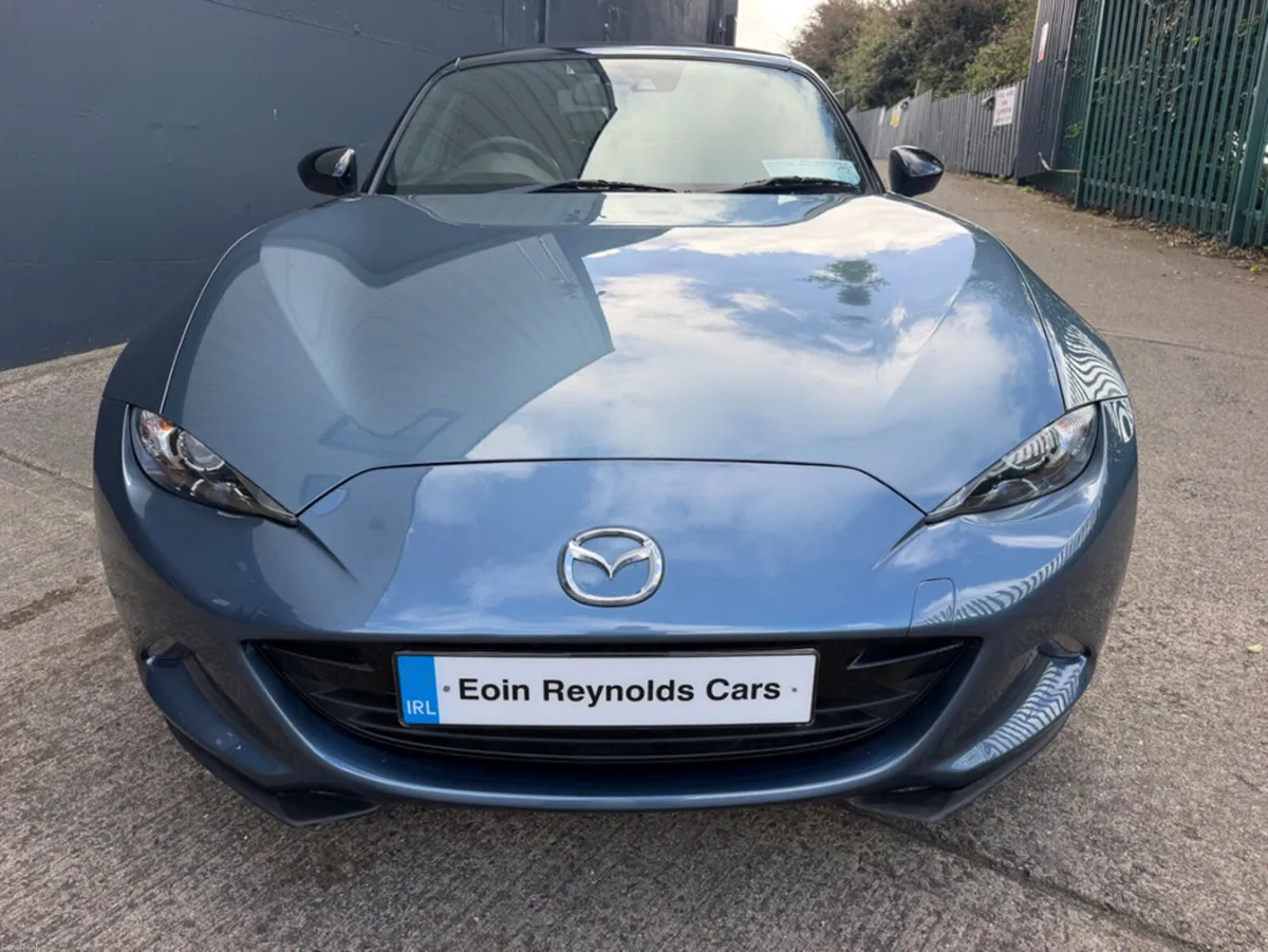 Mazda MX-5 1.5 ROADSTER GT 2DR LOW KMS!! - Image 2