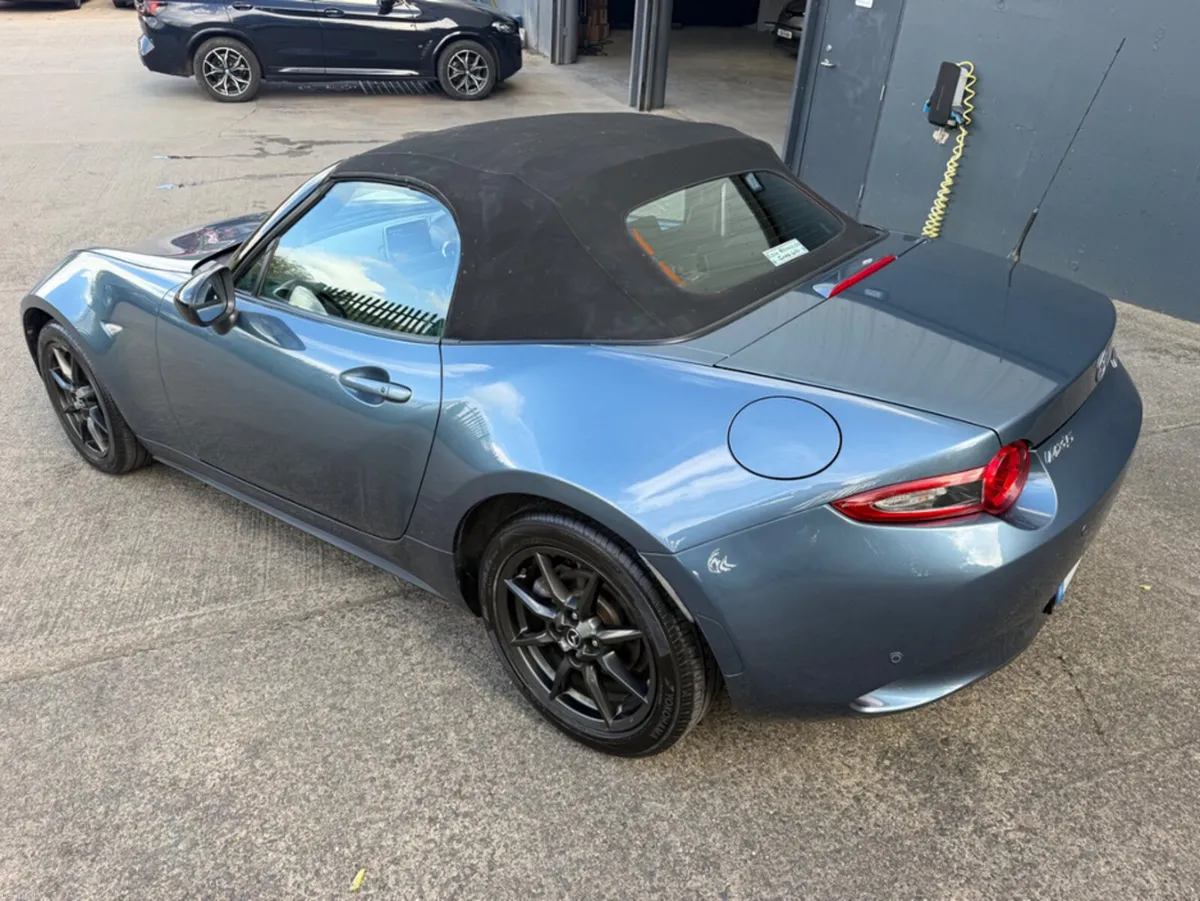Mazda MX-5 1.5 ROADSTER GT 2DR LOW KMS!! - Image 6