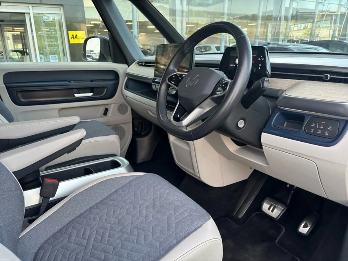 Volkswagen ID.Buzz TECH 77KWH 204BHP SWB 5 - Image 6