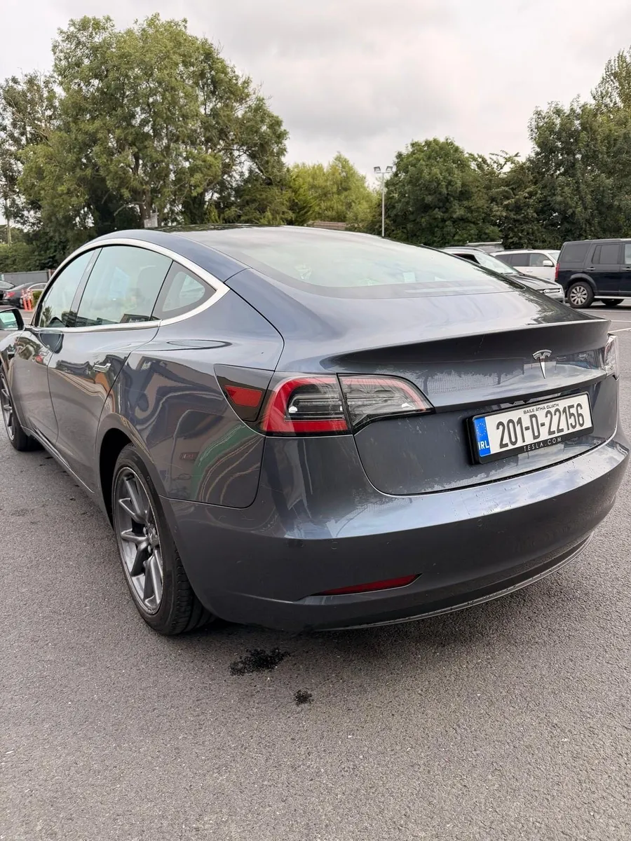 Tesla Model 3 Standard Range Plus - Image 5