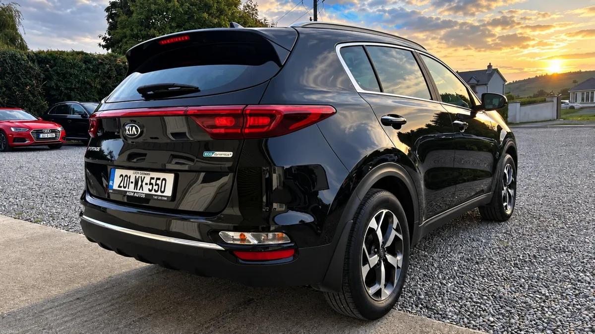 2020 Kia Sportage - Image 2