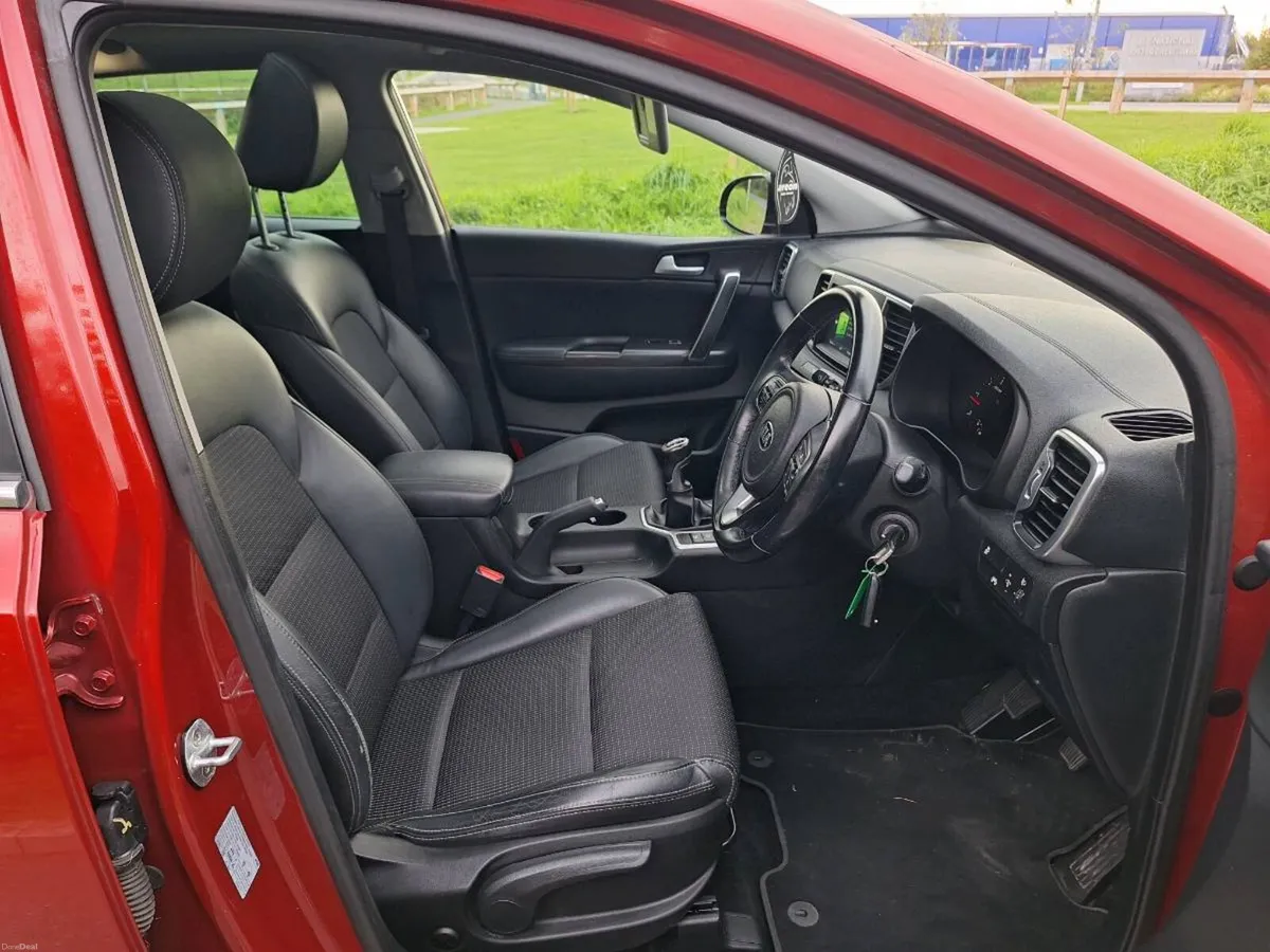 KIA SPORTAGE•TOP SPEC•NCT•TAX 🌟 - Image 6