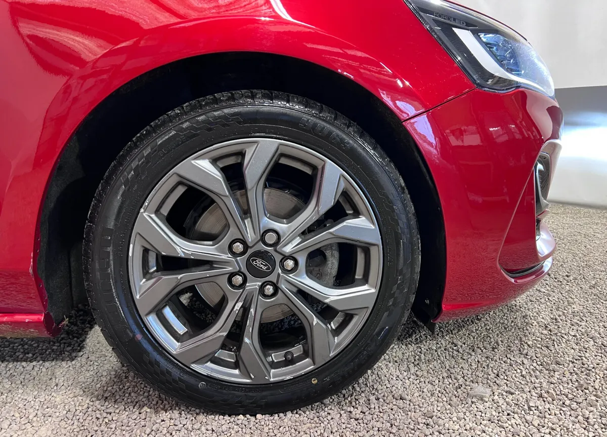 231 FORD FOCUS ST-LINE HIGH SPEC | FULL YEAR’S TAX - Image 6