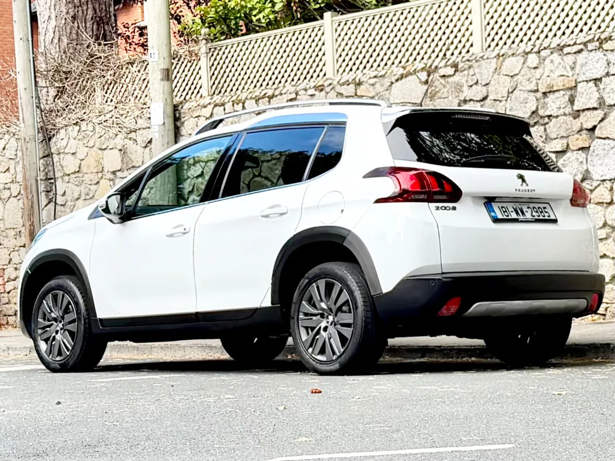 Peugeot 2008 2018!!ACTIVE!!PANROOF!!! - Image 5