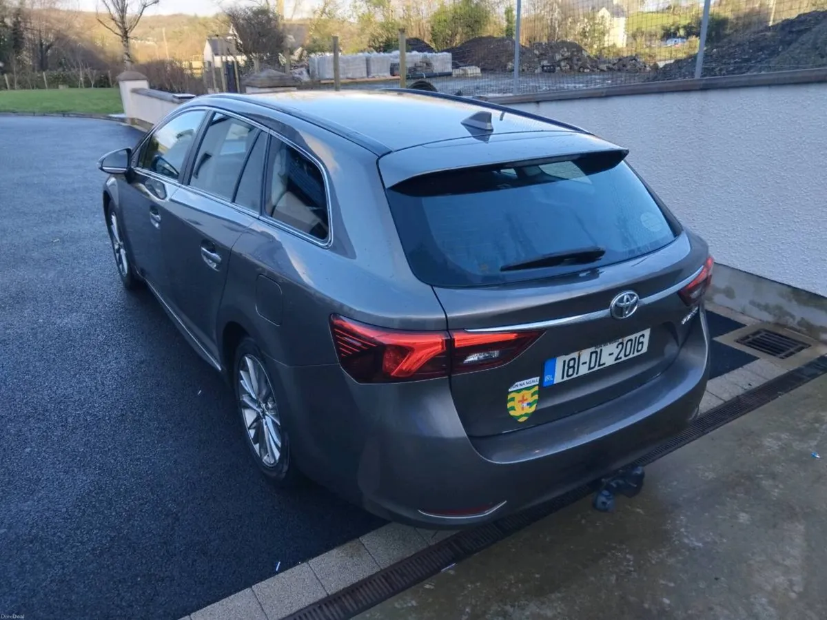 2018 Toyota Avensis estate 1.6 - Image 2
