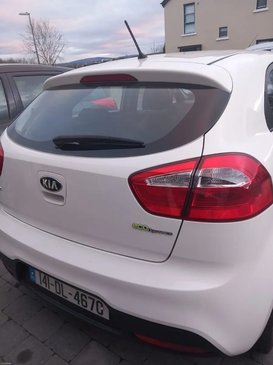 Kia Rio 2014 - Image 1