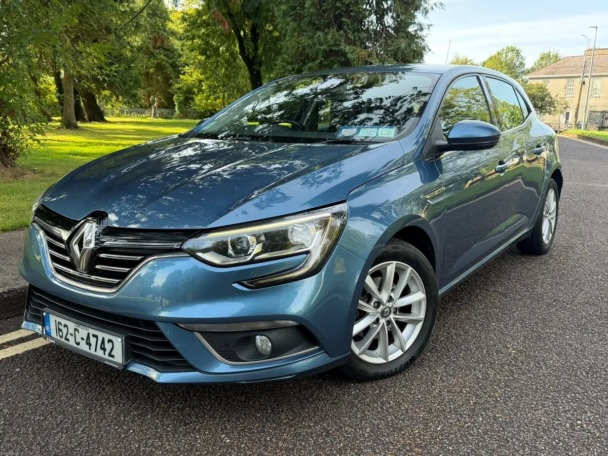 162 Renault Megane 🔥NEW NCT🔥 - Image 2