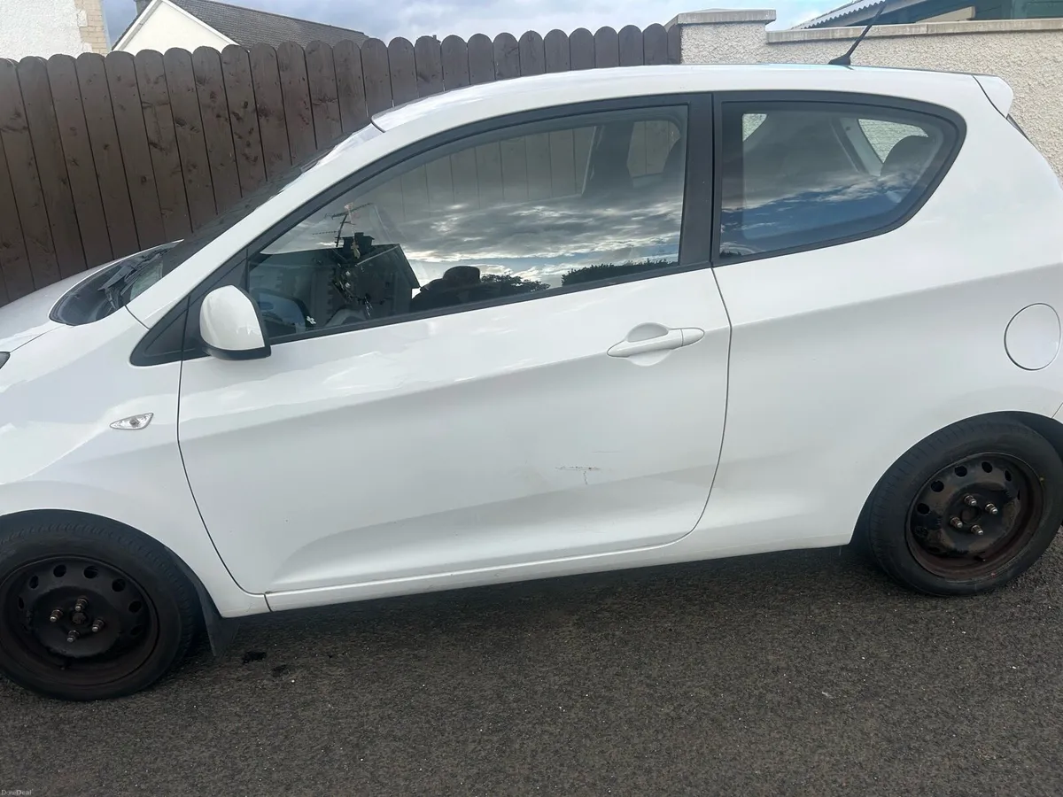 2012 Kia picanto - Image 2
