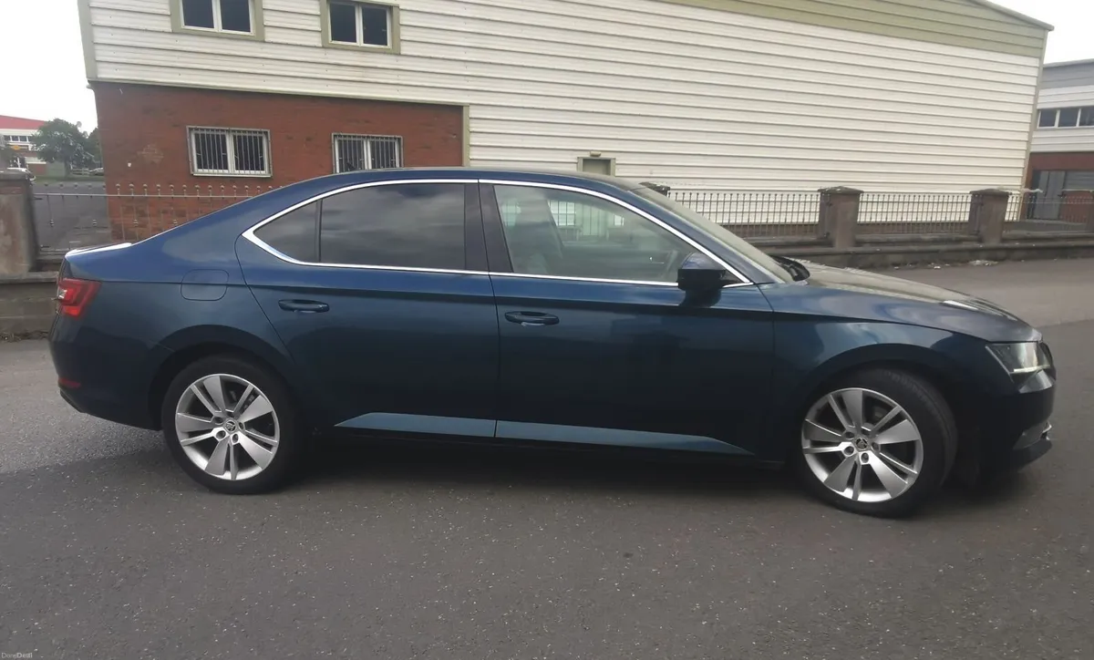 Skoda Superb 2017 /172 Reg - Image 1
