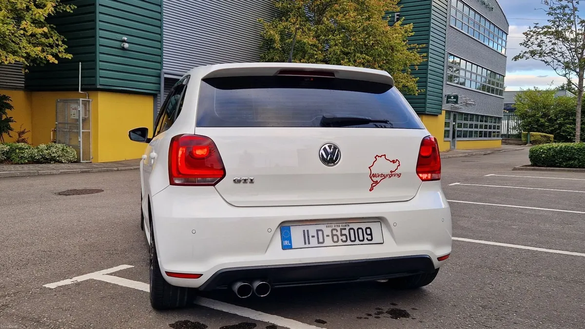 2011 Volkswagen polo  GTI - Image 2